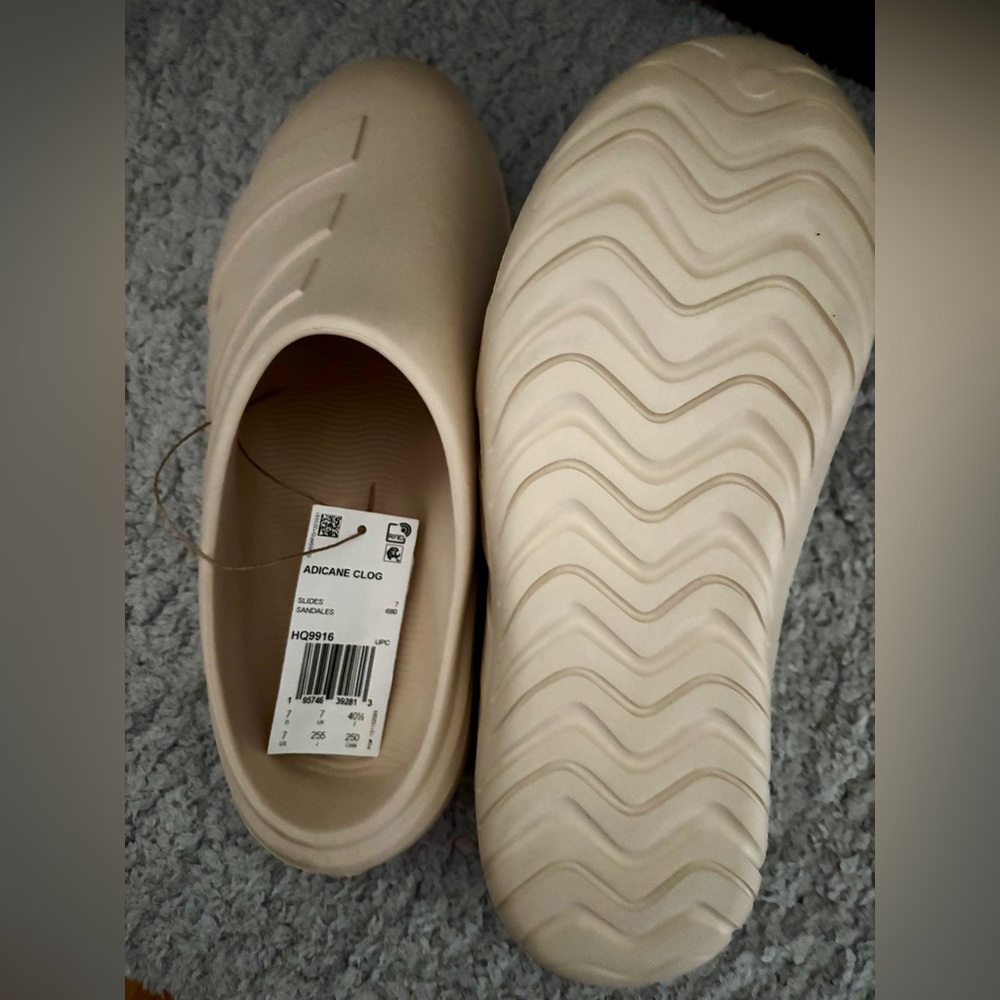ADIDAS Adicane Clogs - Picture 4 of 6